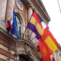 MORADO REPUBLICANO EN TOULOUSE